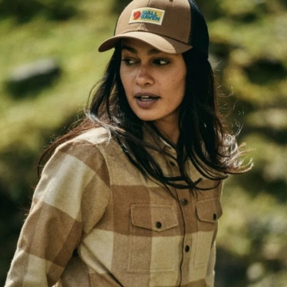 Fjallraven Women's Canada Shirt Relaxed Fit Button Down Plaid Flannel Outdoor - Picture 2 of 10